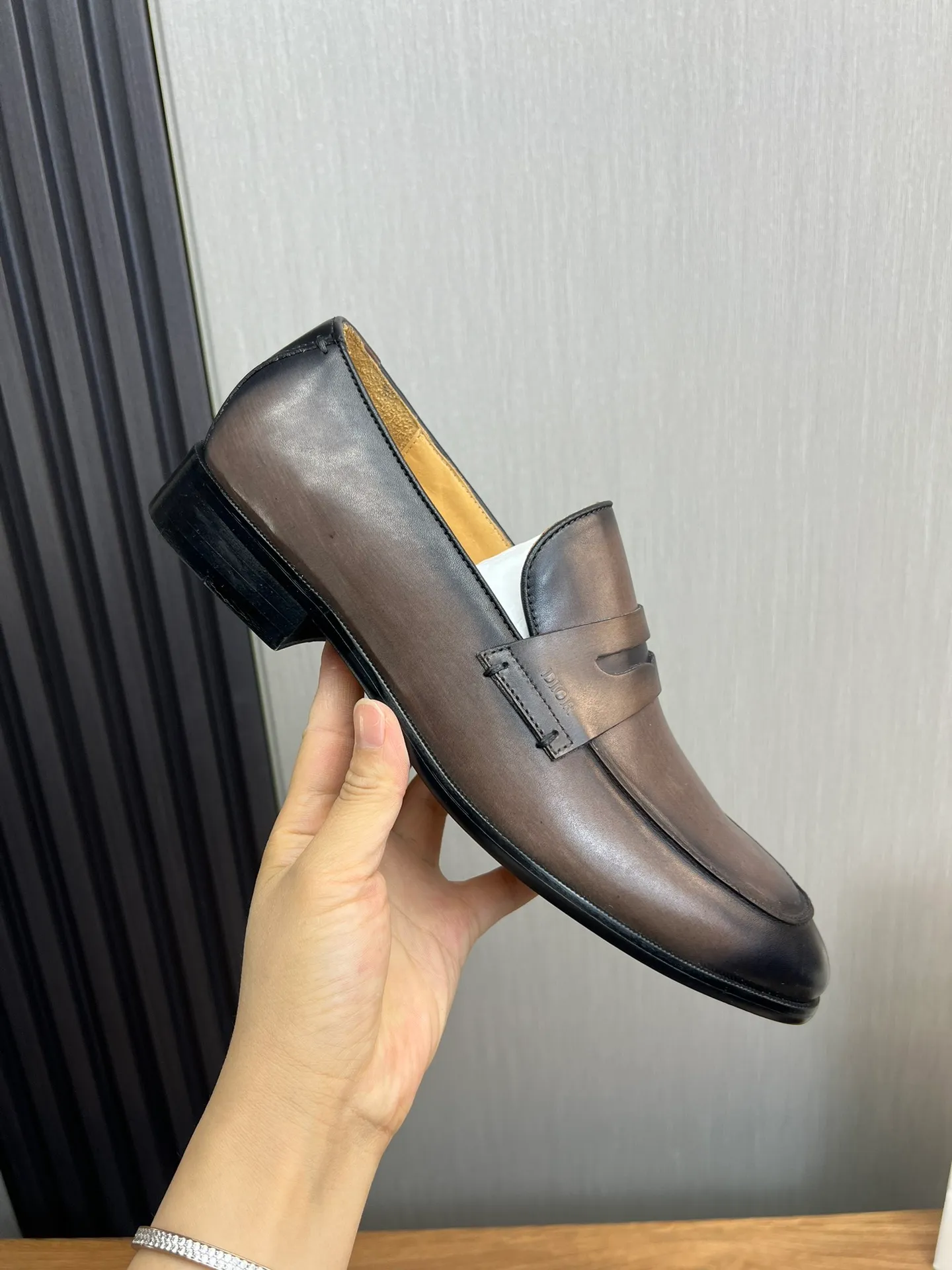 Men's men's shoes 💰540💰 Dior men's business casual leather shoes 👞all made of imported original brand leather, just to create a more comfortable wearing experience, upper: original cowhide ➕ imported cowhide lining, original non-slip and wear-resistant rubber outsole ✔️36-45 (45 non-returnable)